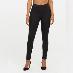 Spanx The Perfect Pant Ankle Backseam Skinny Small Black